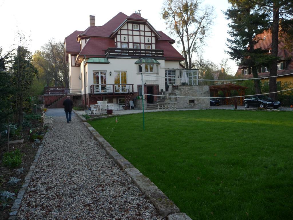 Villa Gast Dresde Exterior foto